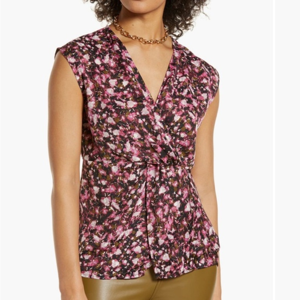 Halogen top Size Small twist front‎ pink black clouded floral MSRP $59 NWT